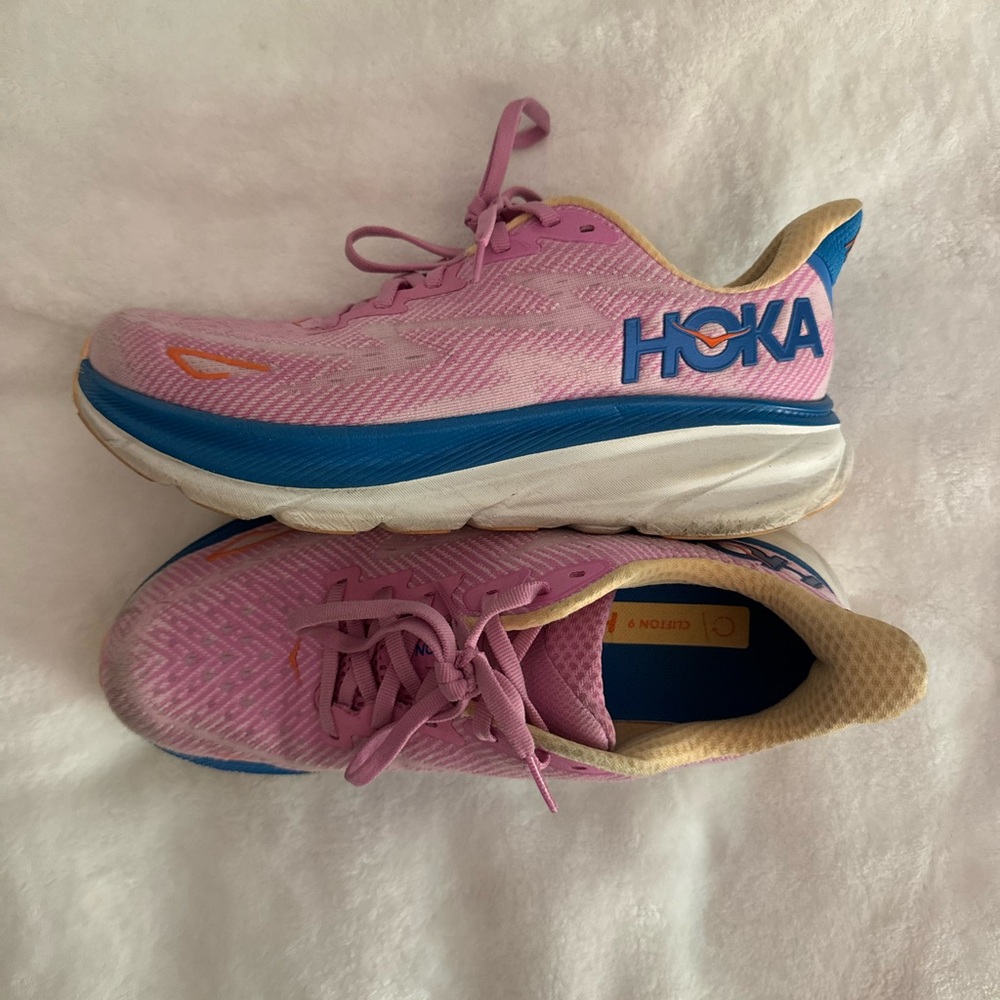 Pink Hokas